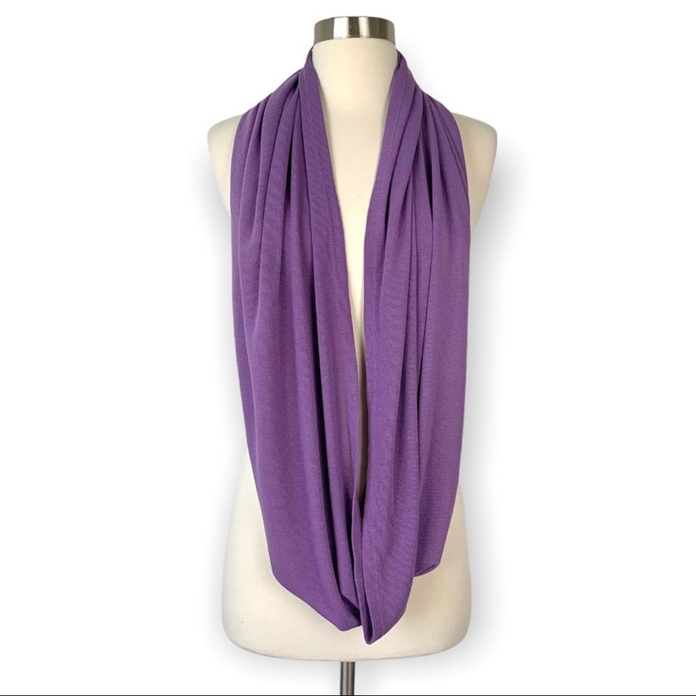 Serena Williams Knit Infinity Scarf